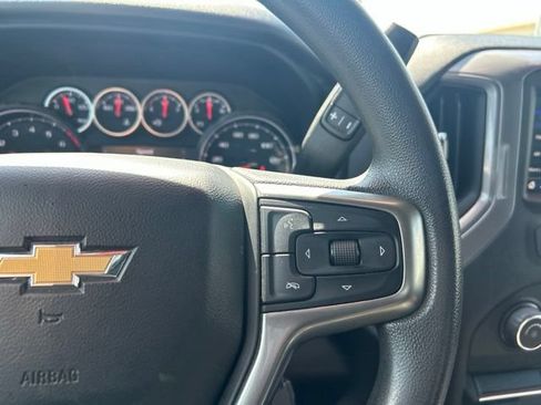 Used 2022 Chevrolet Silverado 2500 Custom w/ Custom Value Package AWD/4WD image 22