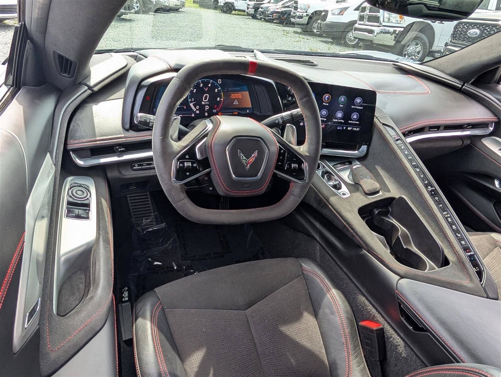 Used 2020 Chevrolet Corvette Stingray Premium Cpe w/ 3LT Preferred Equipment Group RWD image 17