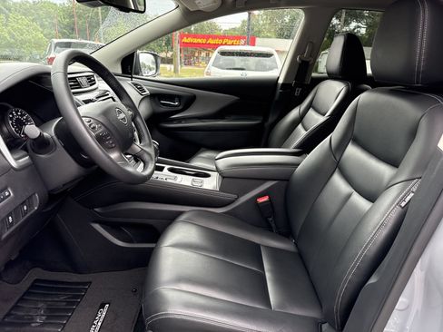 Used 2024 Nissan Murano SV w/ SV Midnight Edition Package AWD/4WD image 9