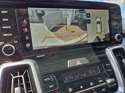 Certified 2023 Kia Sorento SX Prestige AWD/4WD image 24