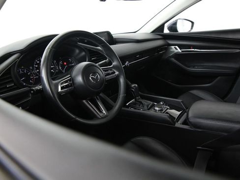 Used 2019 MAZDA MAZDA3 Sedan w/ Preferred Package FWD image 6