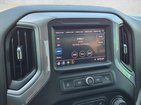 Used 2021 Chevrolet Silverado 1500 Custom AWD/4WD image 11