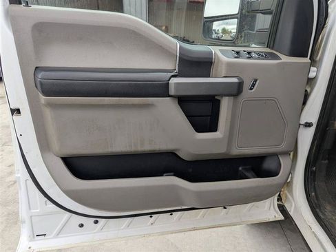 Used 2017 Ford F350 XLT AWD/4WD image 14