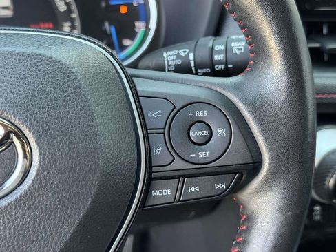 Used 2024 Toyota RAV4 SE w/ Weather & Moonroof Package AWD/4WD image 12
