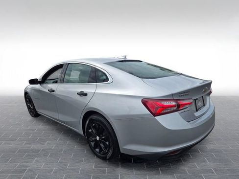 Used 2022 Chevrolet Malibu LT FWD image 5