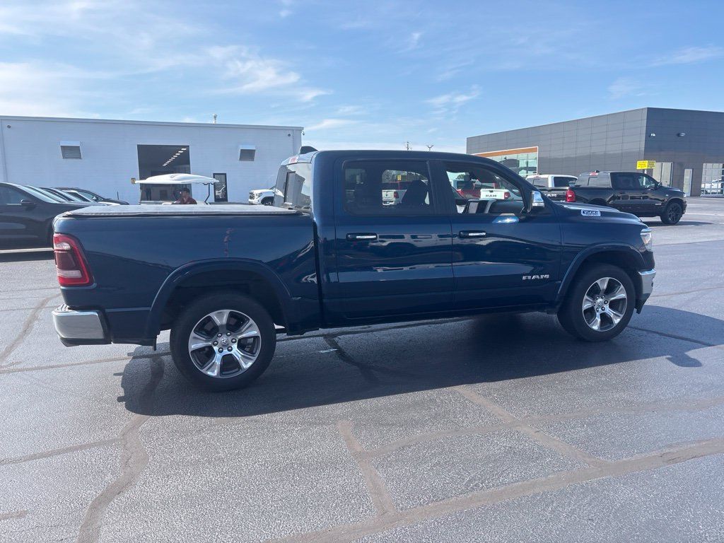 Used 2022 RAM 1500 Laramie AWD/4WD image 12