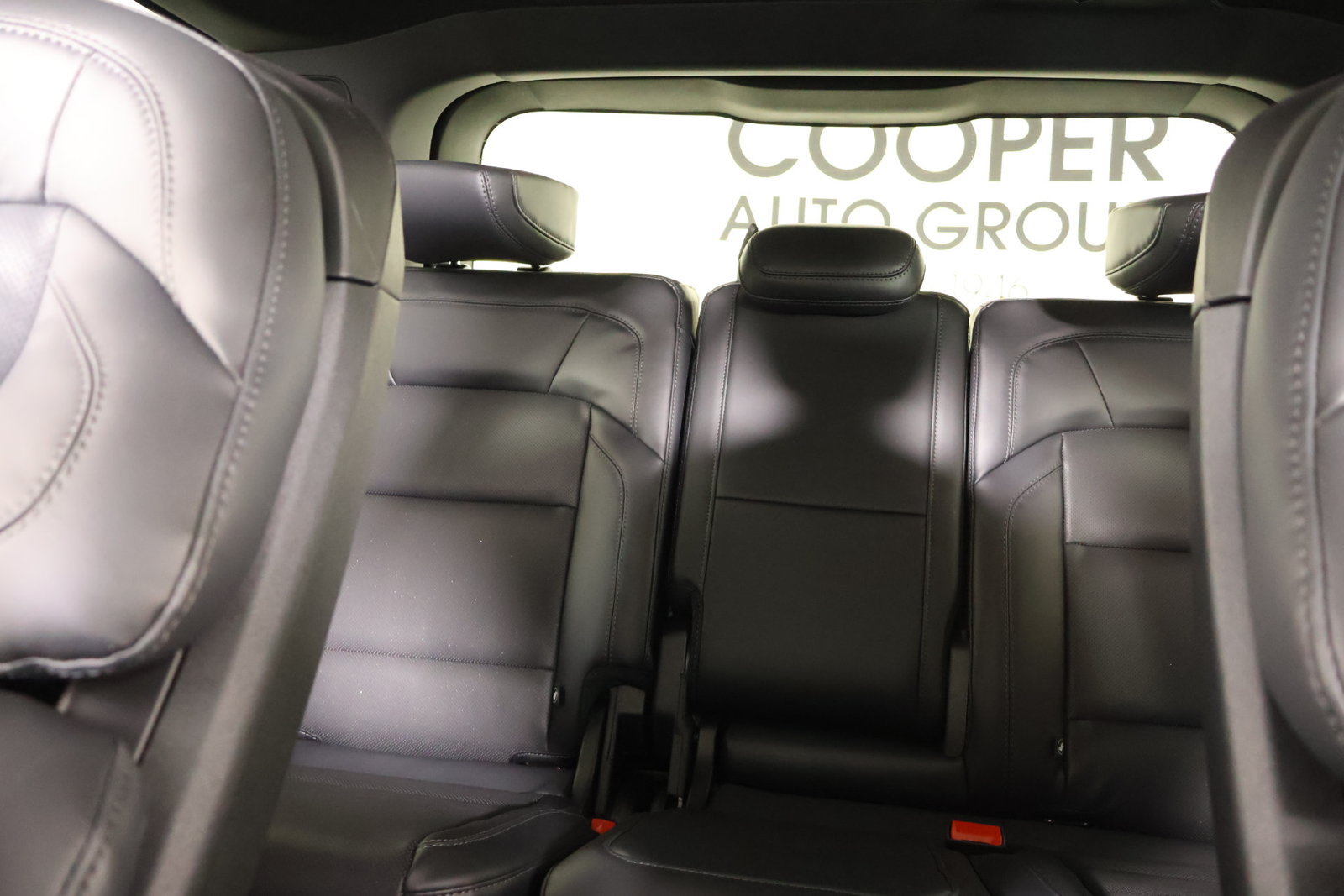 New 2026 Lincoln Navigator Reserve w/ Jet Appearance Package AWD/4WD image 14