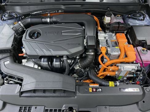 New 2025 Hyundai Sonata Limited image 38