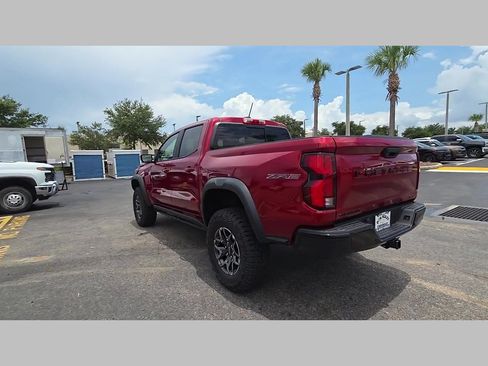 New 2026 Chevrolet Colorado ZR2 w/ Technology Package AWD/4WD image 19