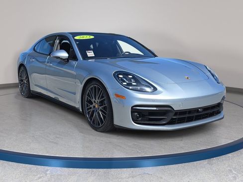 Used 2023 Porsche Panamera Platinum Edition RWD image 4