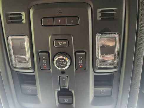 Used 2023 Chevrolet Tahoe High Country RWD image 42
