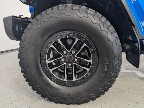 Certified 2024 Jeep Wrangler Unlimited Rubicon AWD/4WD image 8
