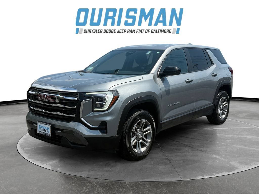 Used 2025 GMC Terrain Elevation AWD/4WD image 2