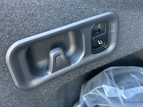 Certified 2025 Mercedes-Benz E 350 4MATIC Sedan image 11