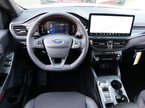 New 2026 Ford Escape ST-Line w/ Tech Pack #1 image 17