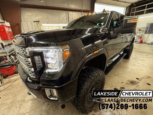 Used 2021 GMC Sierra 2500 Denali w/ Denali Ultimate Package AWD/4WD image 1