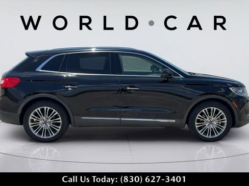 Used 2017 Lincoln MKX Reserve FWD image 2