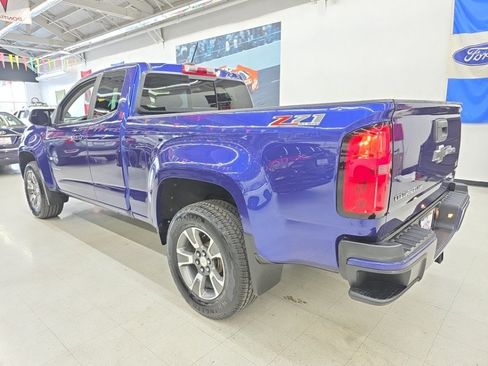 Used 2017 Chevrolet Colorado Z71 AWD/4WD image 4