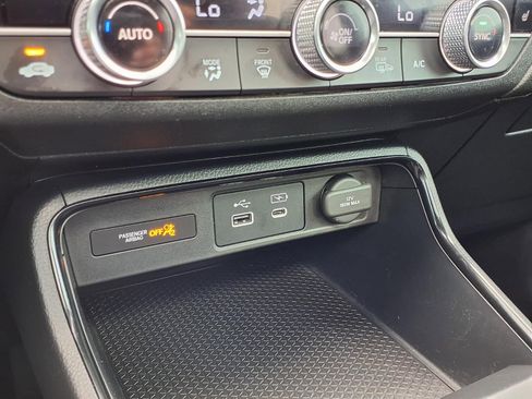 Used 2024 Honda CR-V Sport image 14