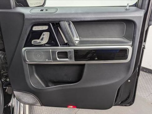 Used 2019 Mercedes-Benz G 550 w/ Exclusive Interior Package image 23