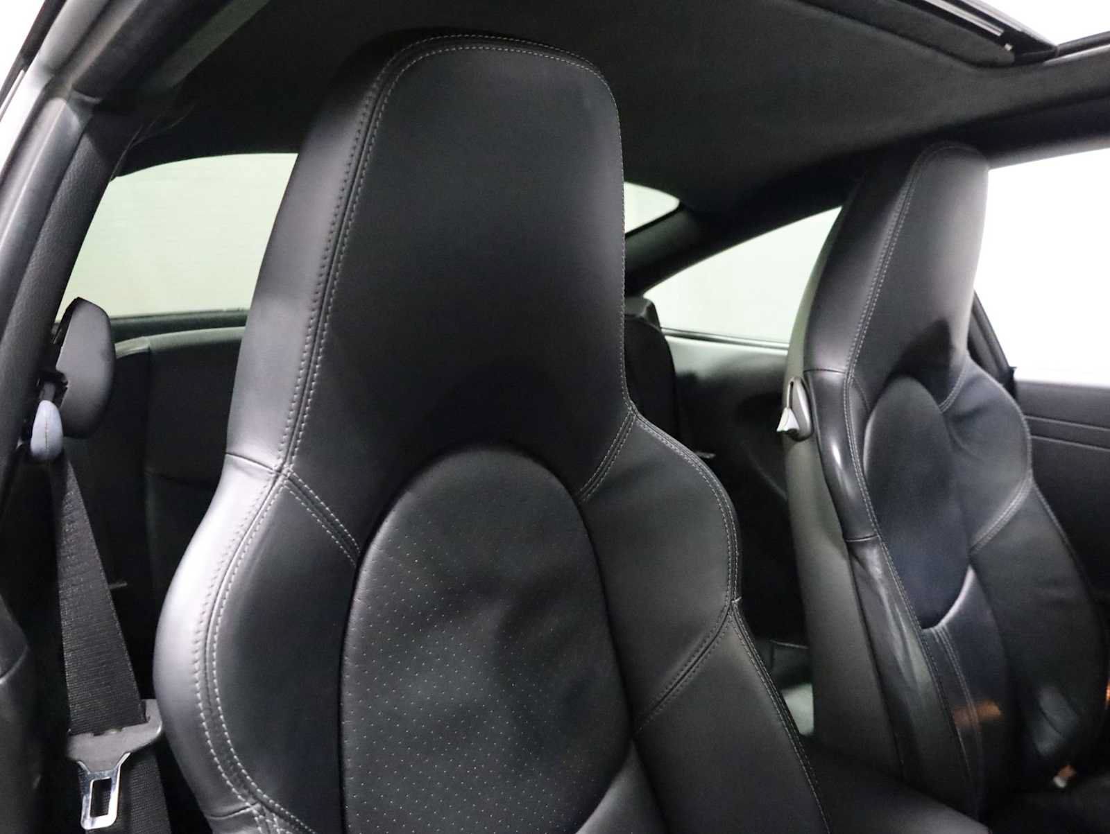 Used 2005 Porsche 911 Carrera S RWD image 22