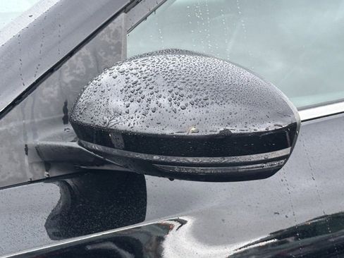 Used 2020 Nissan Sentra SV image 10