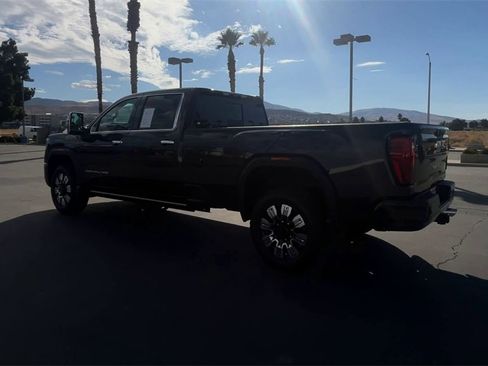 Used 2025 GMC Sierra 2500 Denali w/ Technology Package image 6