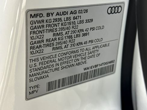 New 2026 Audi Q8 Premium Plus image 24