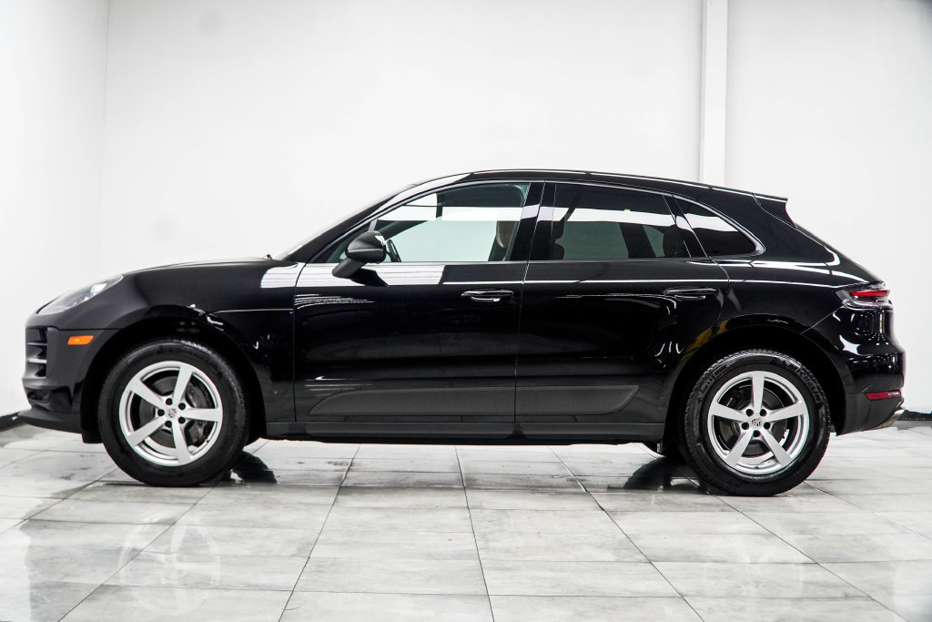 Used 2021 Porsche Macan AWD/4WD image 13