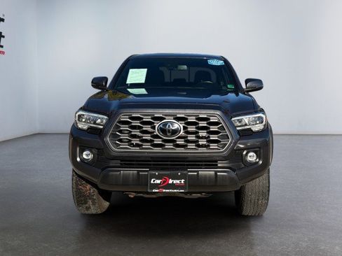 Used 2023 Toyota Tacoma TRD Off-Road image 9