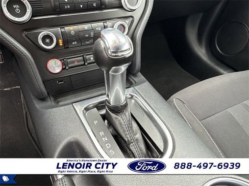 Certified 2022 Ford Mustang Coupe image 21