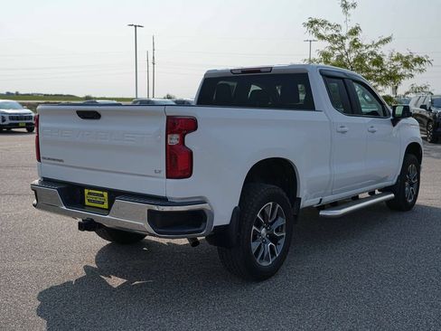 Used 2023 Chevrolet Silverado 1500 LT w/ Protection Package AWD/4WD image 6