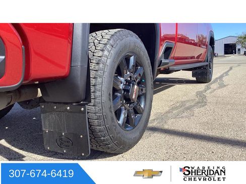 Used 2024 GMC Sierra 2500 AT4 w/ AT4 Premium Plus Package AWD/4WD image 7