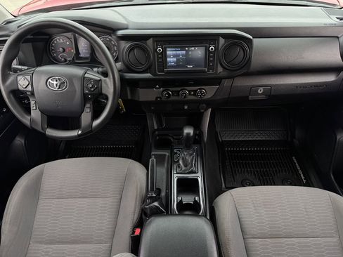 Used 2018 Toyota Tacoma SR w/ SR Convenience Package RWD image 10