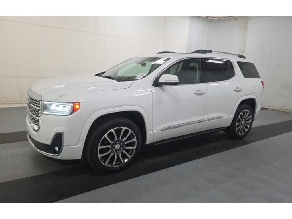 Used 2020 GMC Acadia Denali w/ LPO, 'HIT The Road' Package AWD/4WD image 1