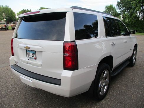 Used 2017 Chevrolet Tahoe LT w/ Luxury Package AWD/4WD image 8