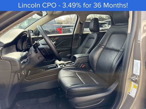 Certified 2025 Lincoln Corsair Reserve image 13