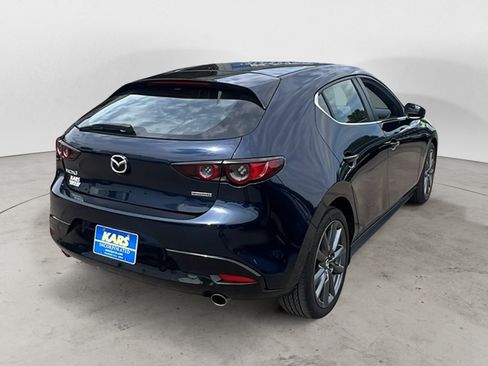 Used 2021 MAZDA MAZDA3 s FWD image 6