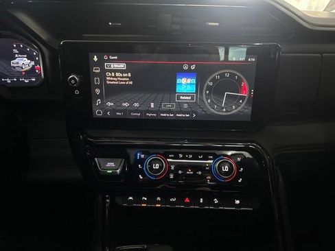 Used 2023 GMC Sierra 1500 AT4 w/ AT4 Premium Package AWD/4WD image 20