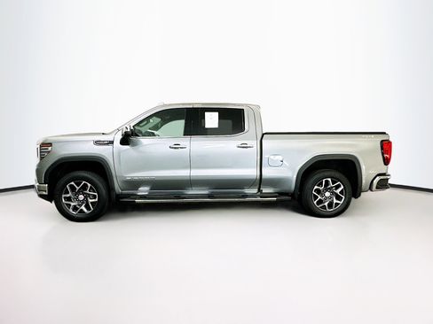 Used 2023 GMC Sierra 1500 SLT w/ SLT Premium Plus Package image 4