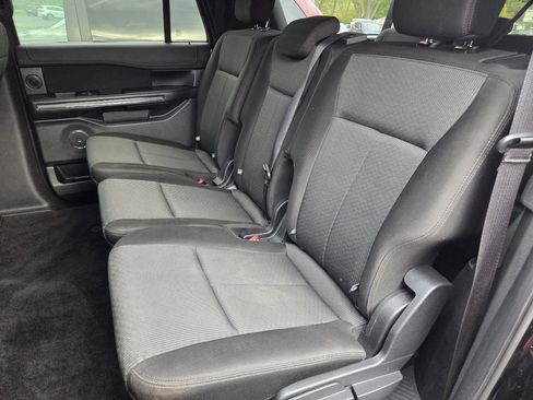 Used 2018 Ford Expedition Max XLT image 14