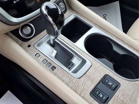 Used 2023 Nissan Murano SL FWD image 9