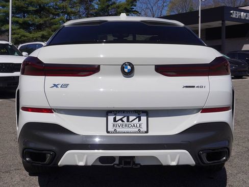Used 2024 BMW X6 xDrive40i w/ Executive Package AWD/4WD image 17