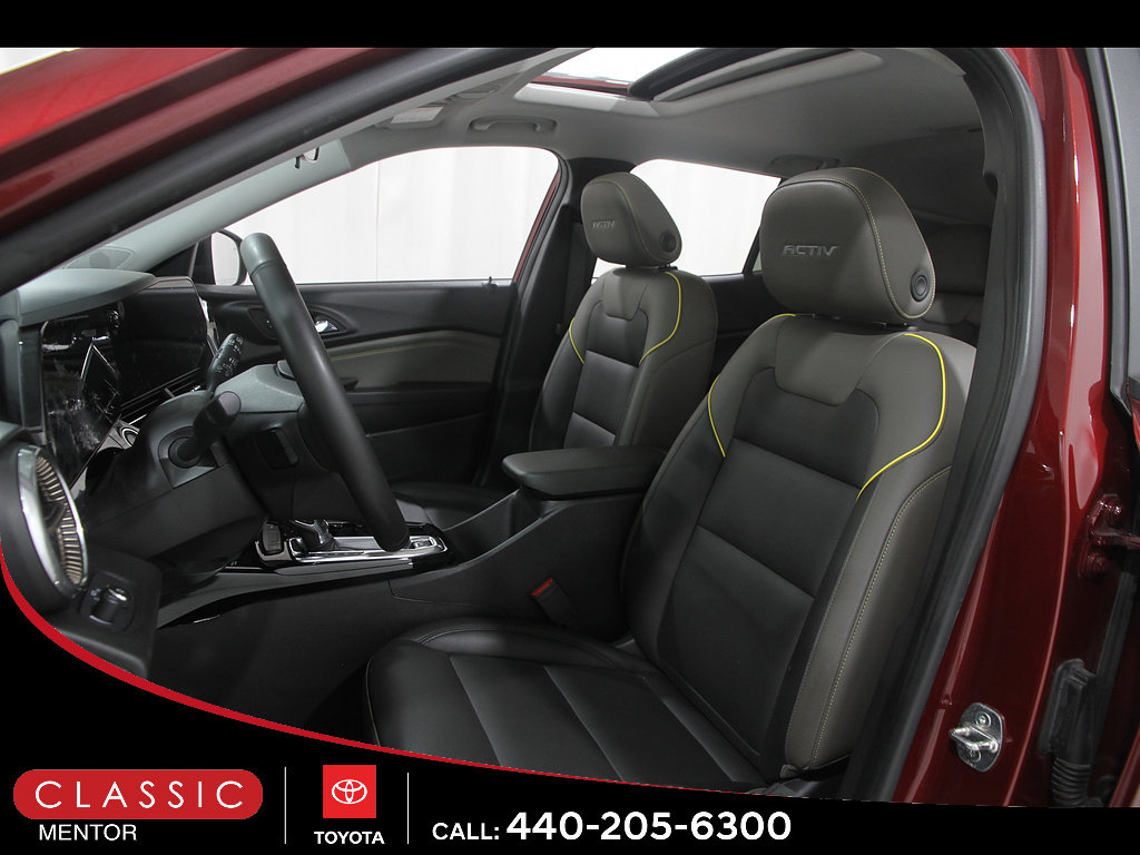 Used 2024 Chevrolet Trax ACTIV w/ Sunroof Package FWD image 5