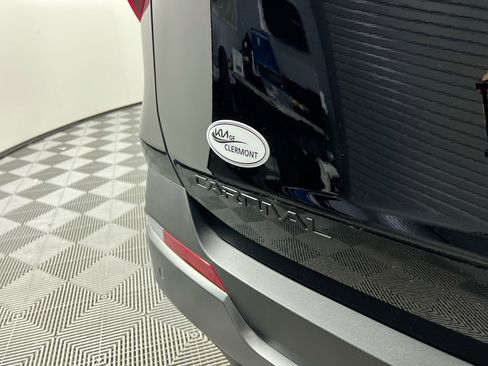 New 2026 Kia Carnival SX Prestige image 5