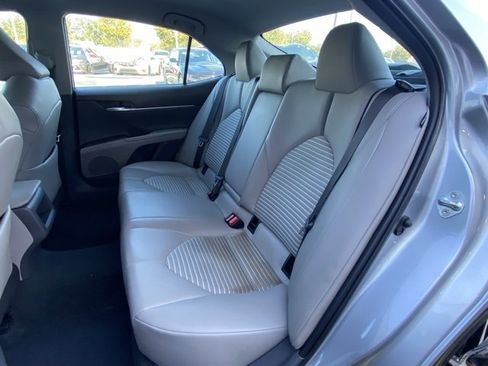 Used 2023 Toyota Camry SE image 22