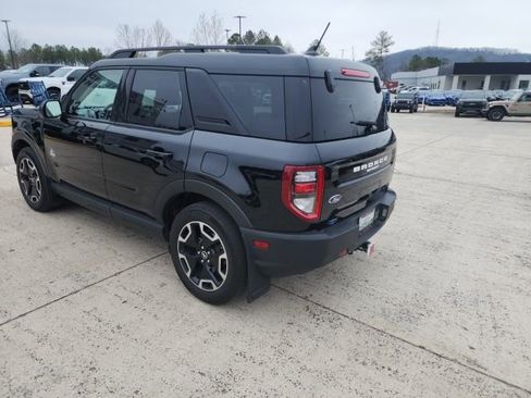 Used 2021 Ford Bronco Sport Outer Banks w/ Outer Banks Package image 10