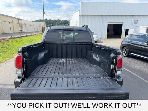 Used 2021 Toyota Tacoma SR w/ SR Convenience Package RWD image 8