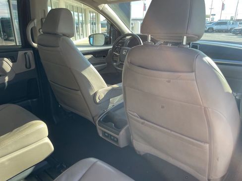 Used 2018 Honda Odyssey Elite image 14