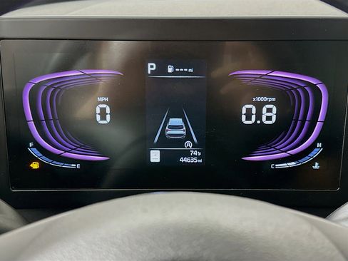 Used 2025 Kia Sportage LX image 18